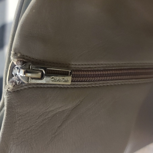 Boots - Picture 4 of 5